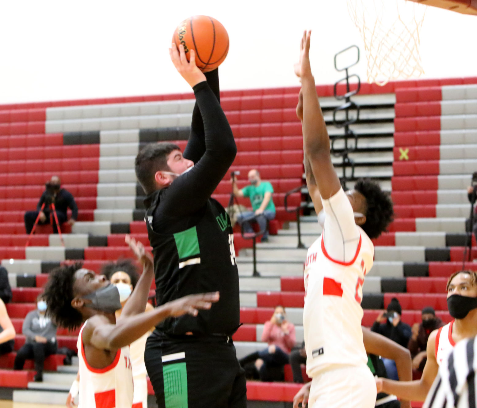 Oak Lawn/TF South, Boy's Basketball